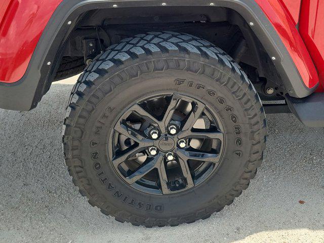 used 2021 Jeep Gladiator car, priced at $29,922