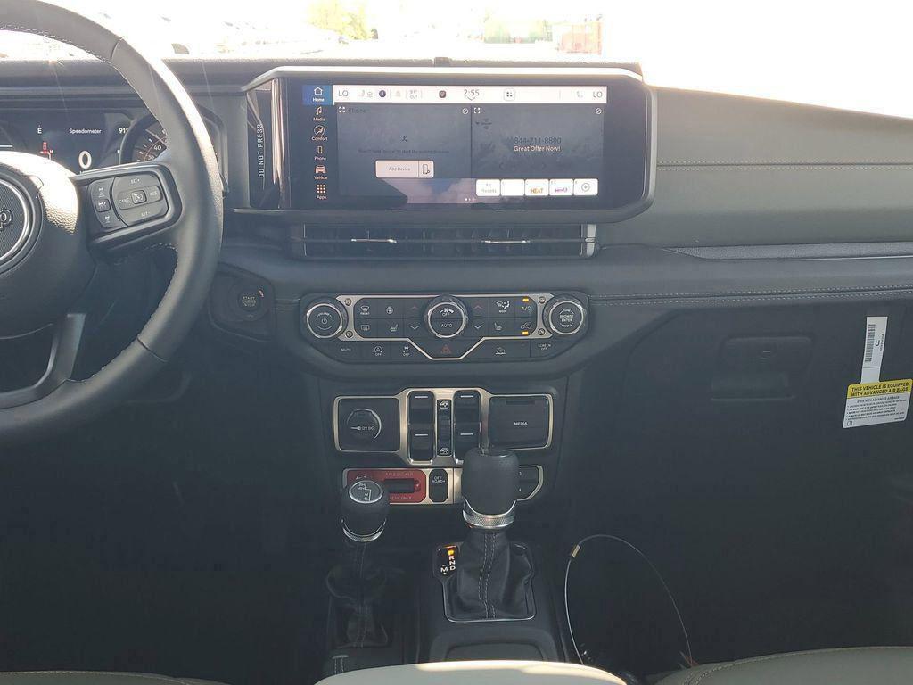 new 2025 Jeep Gladiator car, priced at $48,536