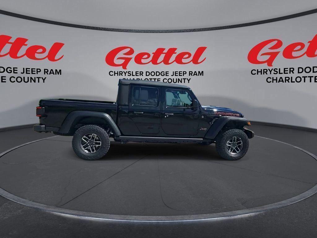 new 2025 Jeep Gladiator car, priced at $48,536