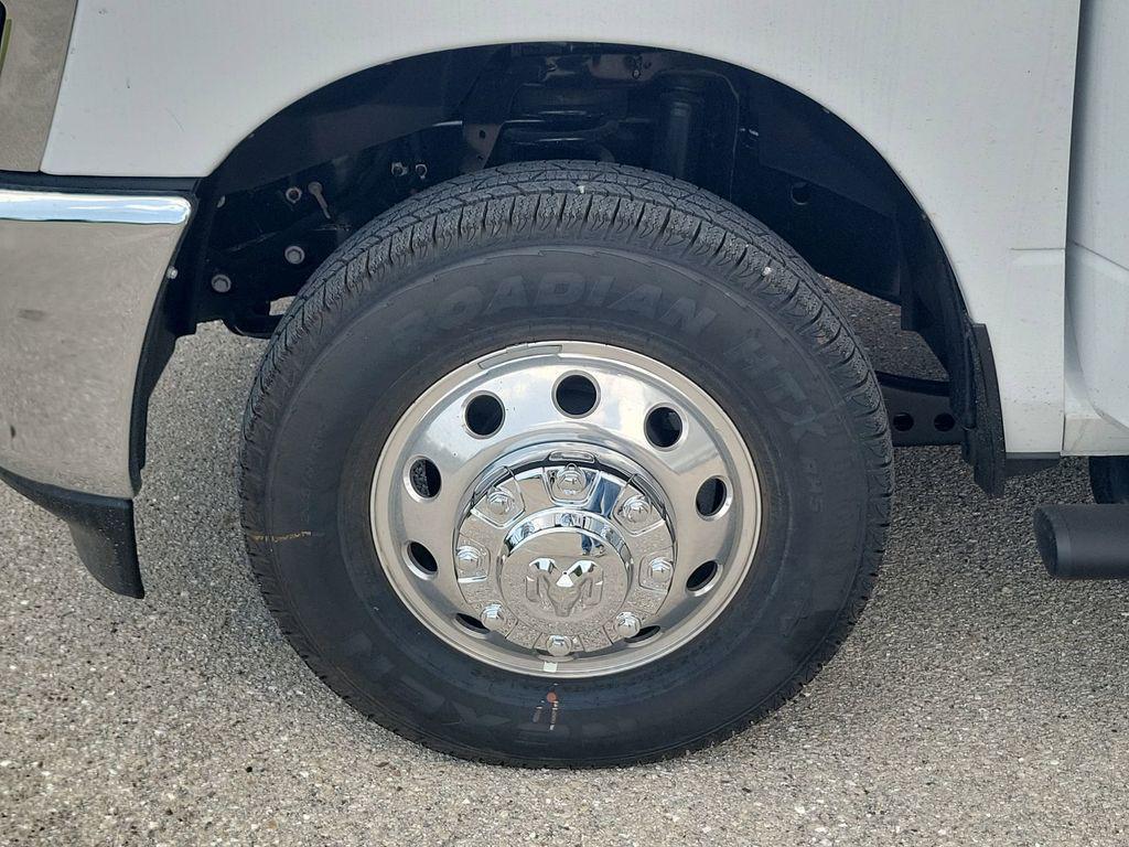 new 2025 Ram 3500 car, priced at $63,918