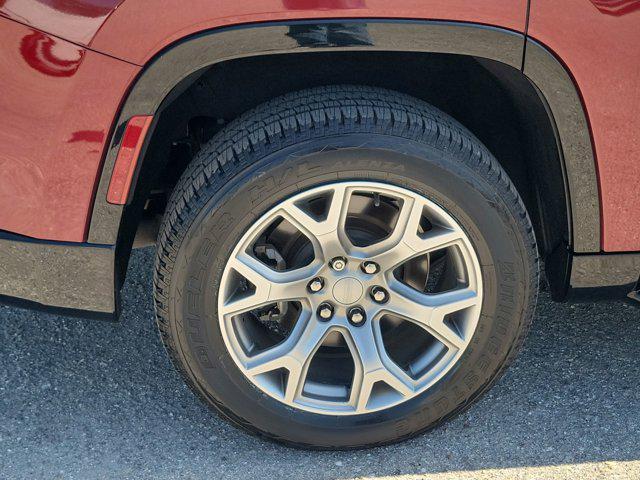 used 2022 Jeep Wagoneer car, priced at $33,329