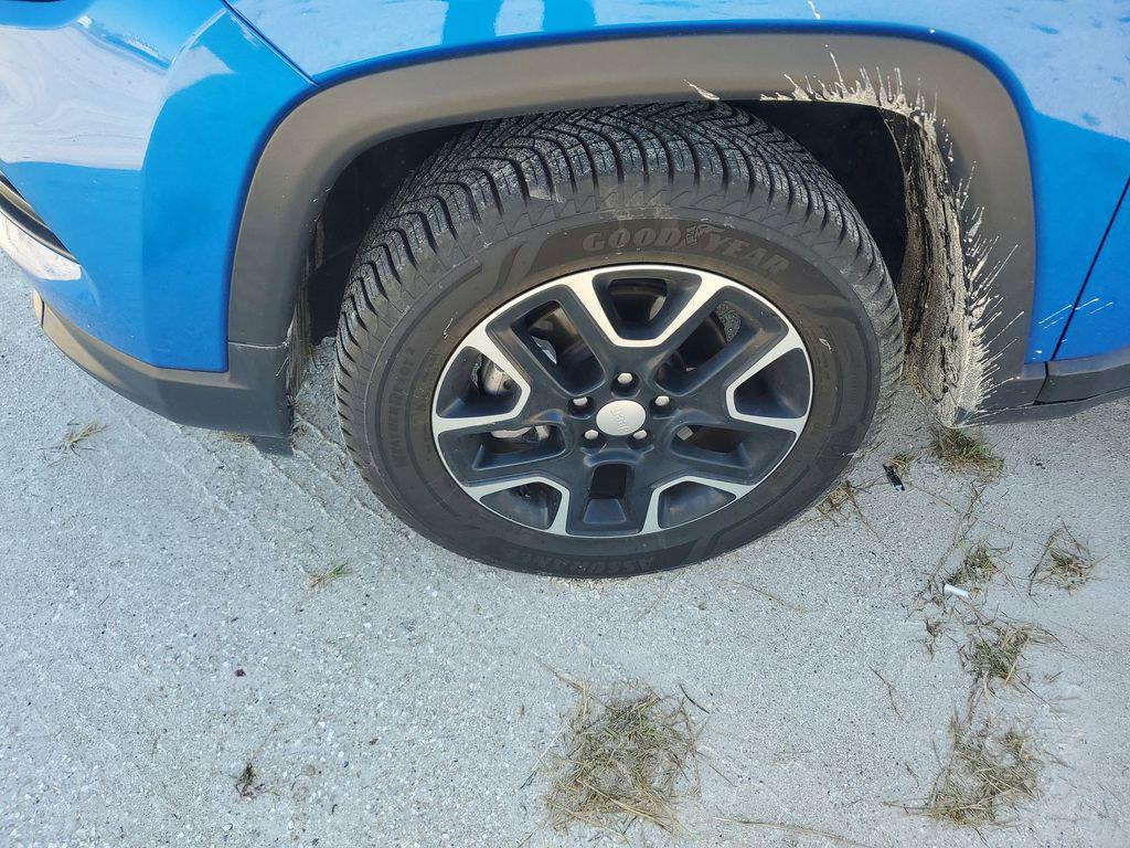 used 2022 Jeep Compass car, priced at $18,399