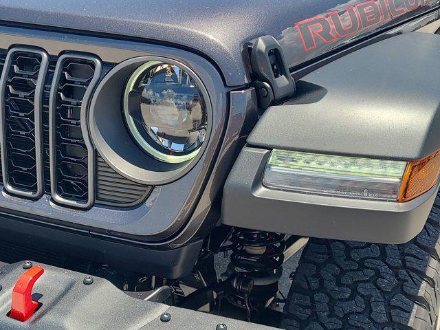 new 2025 Jeep Wrangler car, priced at $59,733