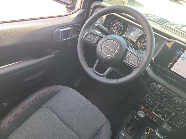 new 2025 Jeep Wrangler car, priced at $59,733