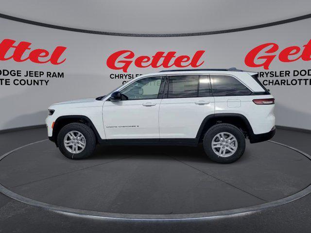 new 2025 Jeep Grand Cherokee car, priced at $40,625