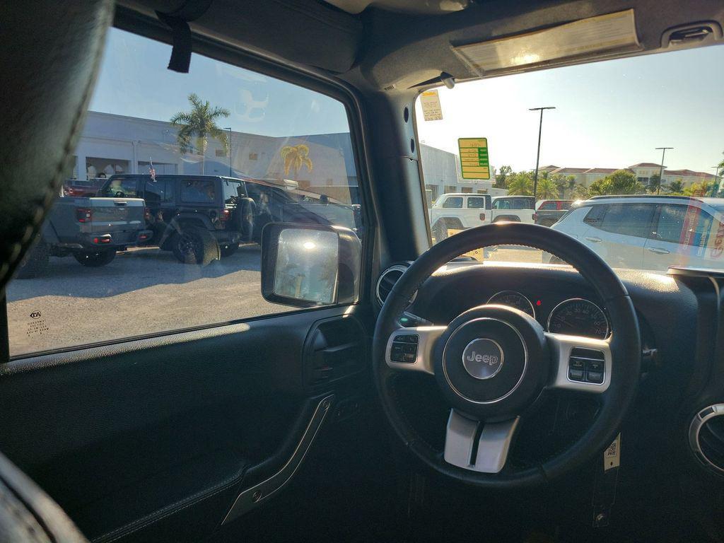 used 2016 Jeep Wrangler Unlimited car, priced at $18,999