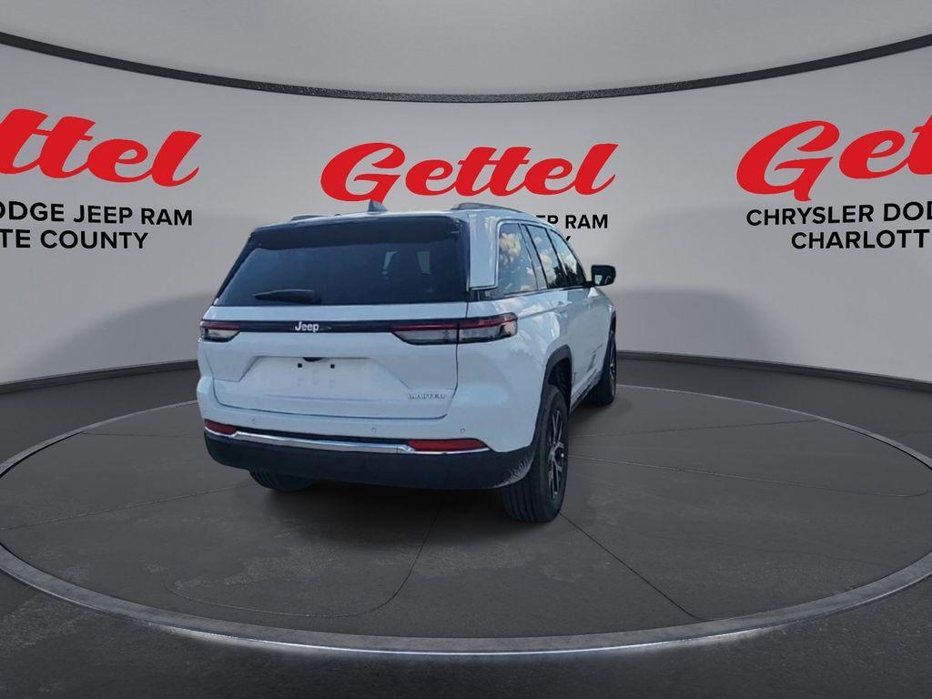 new 2025 Jeep Grand Cherokee car, priced at $40,150
