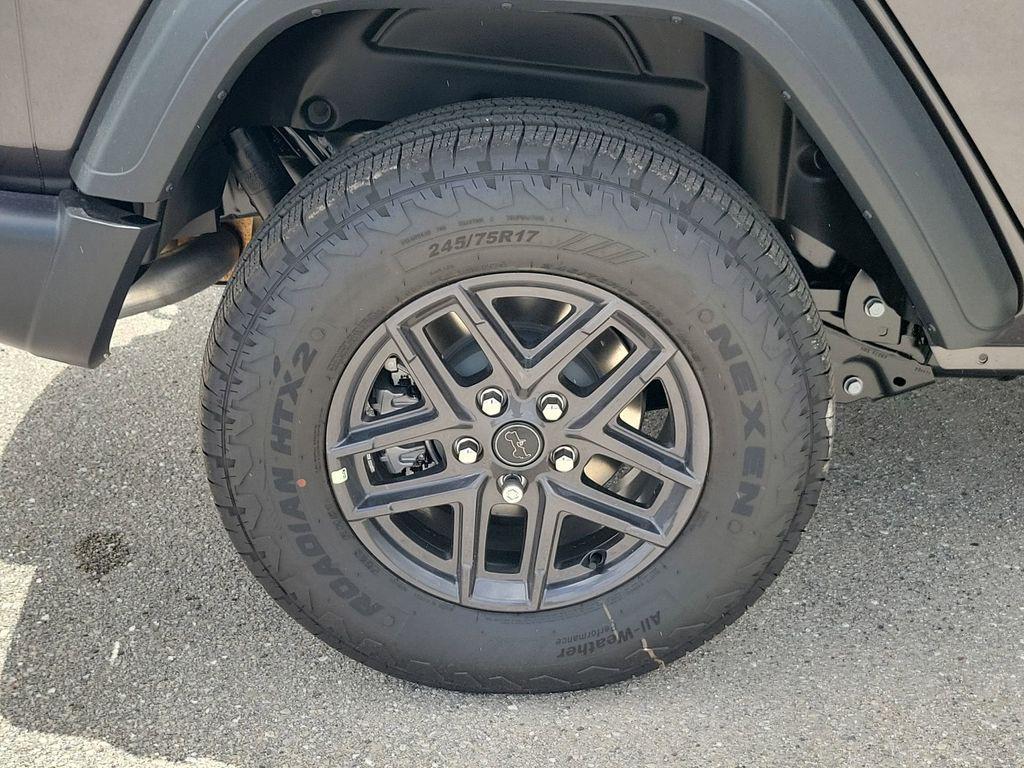 new 2025 Jeep Wrangler car, priced at $53,145