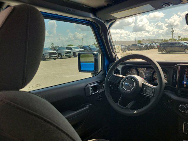 new 2025 Jeep Gladiator car, priced at $48,431