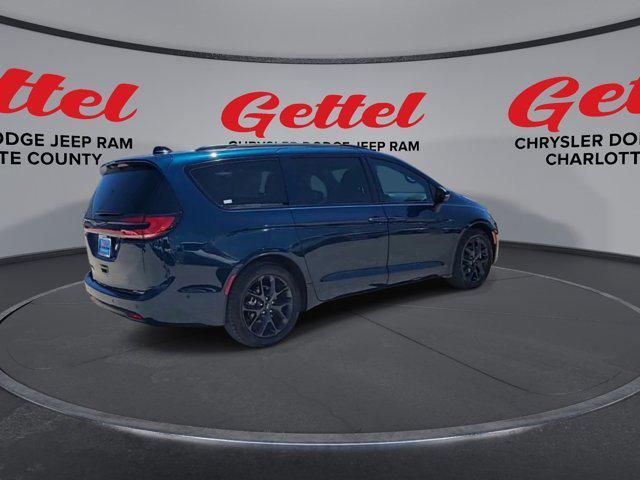 used 2023 Chrysler Pacifica car, priced at $27,186