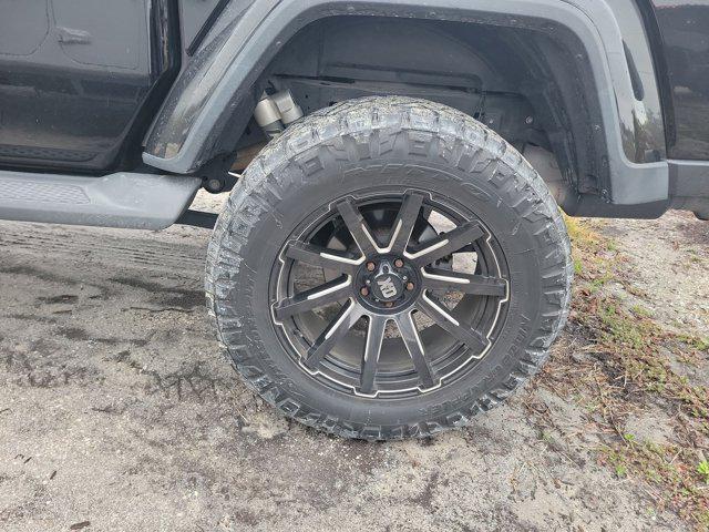 used 2023 Jeep Gladiator car, priced at $40,599