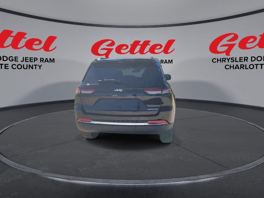 new 2025 Jeep Grand Cherokee car, priced at $43,638
