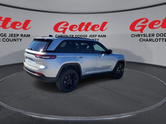 new 2025 Jeep Grand Cherokee car, priced at $45,675