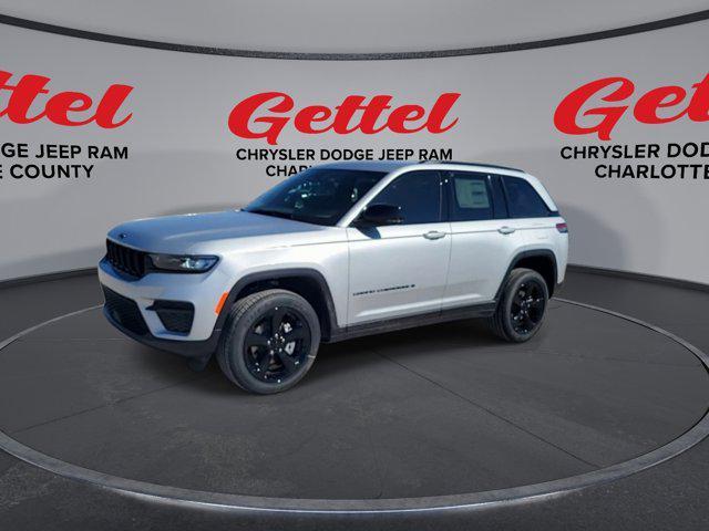 new 2025 Jeep Grand Cherokee car, priced at $45,675