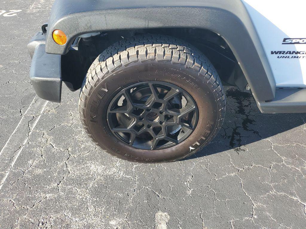 used 2017 Jeep Wrangler Unlimited car, priced at $15,999