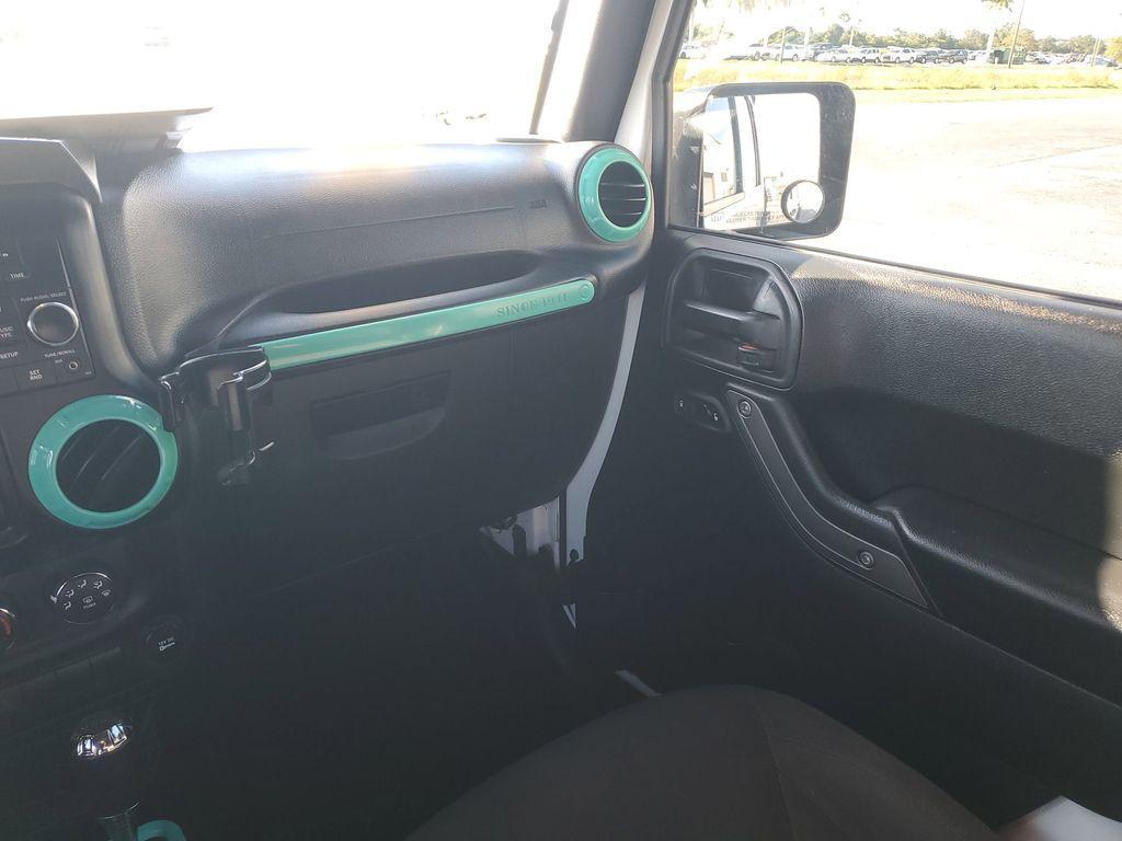 used 2017 Jeep Wrangler Unlimited car, priced at $15,999