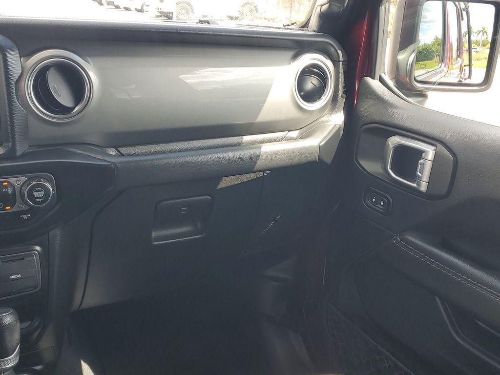 used 2022 Jeep Wrangler Unlimited car, priced at $29,799