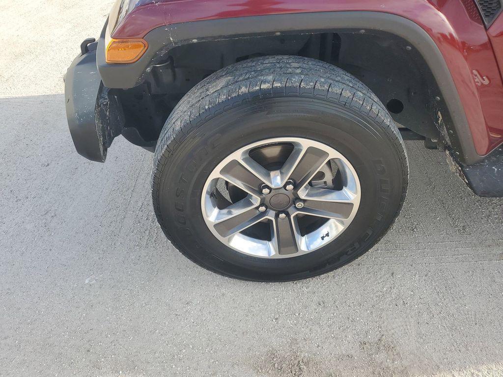 used 2022 Jeep Wrangler Unlimited car, priced at $32,765