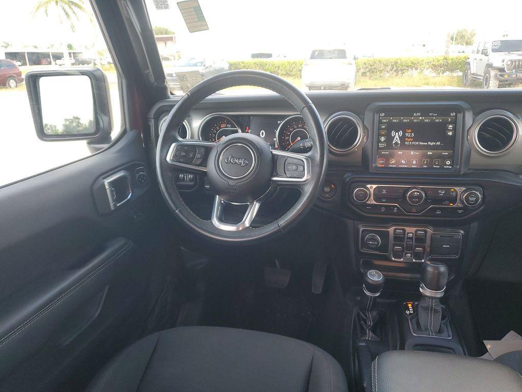 used 2022 Jeep Wrangler Unlimited car, priced at $32,765