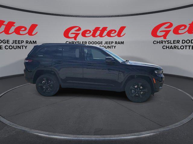 new 2025 Jeep Grand Cherokee car, priced at $45,675