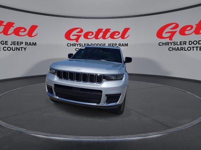 new 2024 Jeep Grand Cherokee L car, priced at $44,692