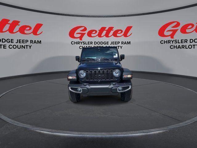 new 2025 Jeep Gladiator car, priced at $37,611