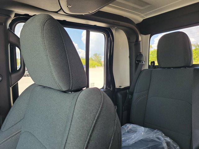 new 2025 Jeep Gladiator car, priced at $47,904