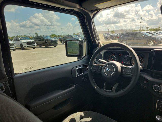 new 2025 Jeep Gladiator car, priced at $47,904