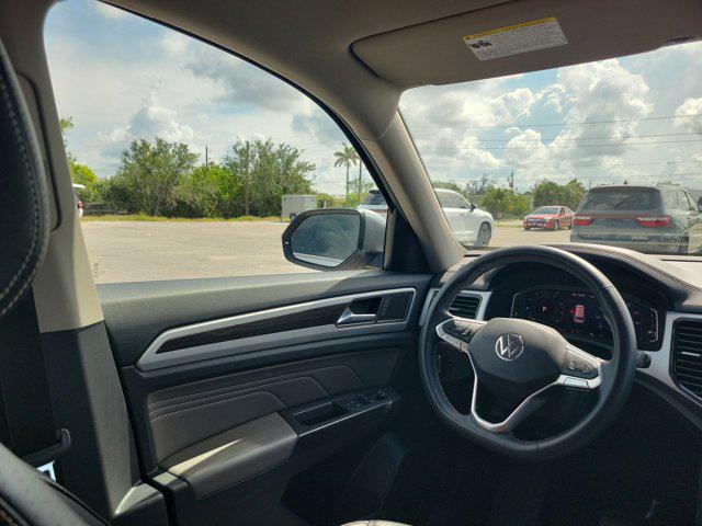 used 2022 Volkswagen Atlas car, priced at $25,170