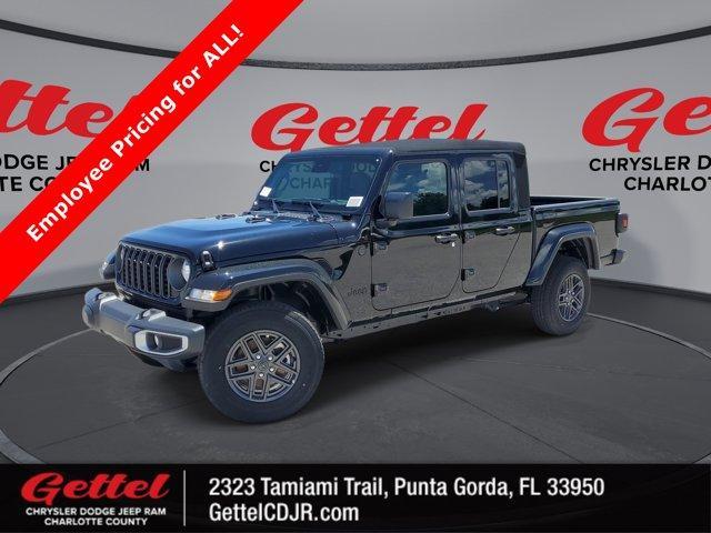 new 2024 Jeep Gladiator car, priced at $43,297