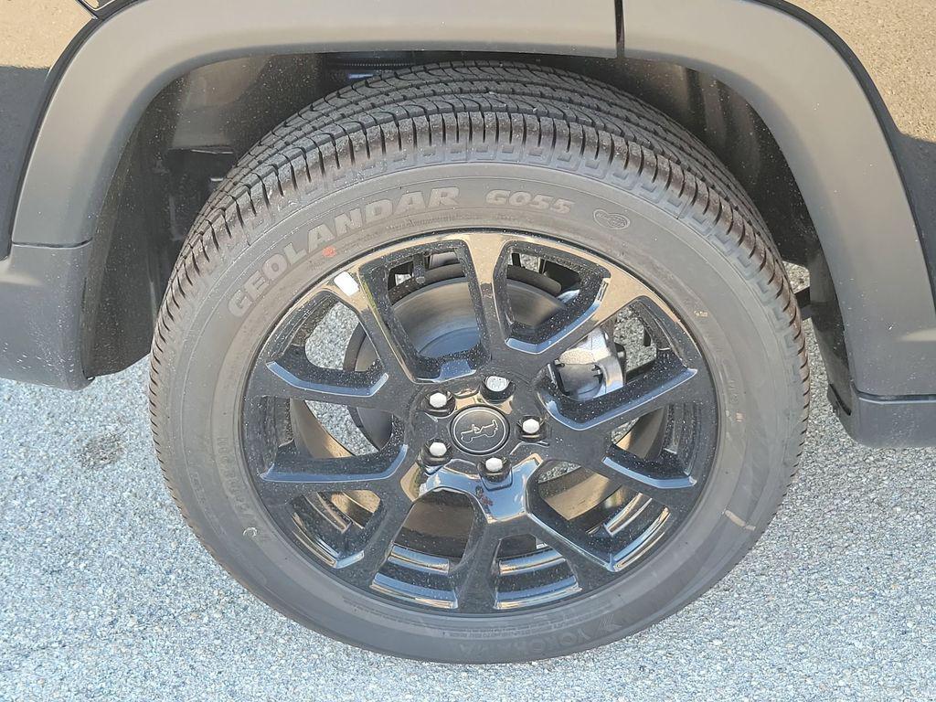 new 2026 Jeep Compass car, priced at $30,740