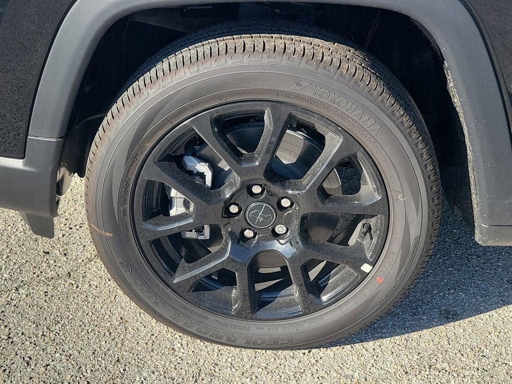 new 2026 Jeep Compass car, priced at $30,740