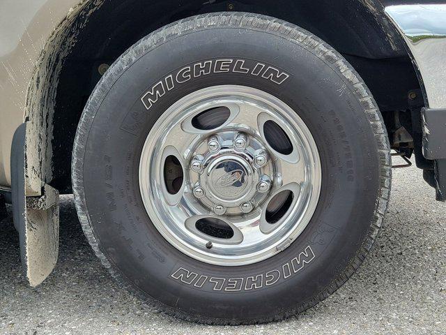 used 2000 Ford Excursion car, priced at $24,999