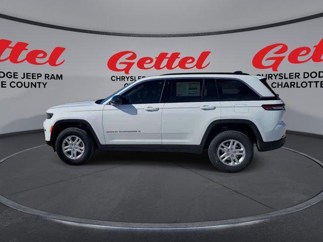 new 2025 Jeep Grand Cherokee car, priced at $40,625