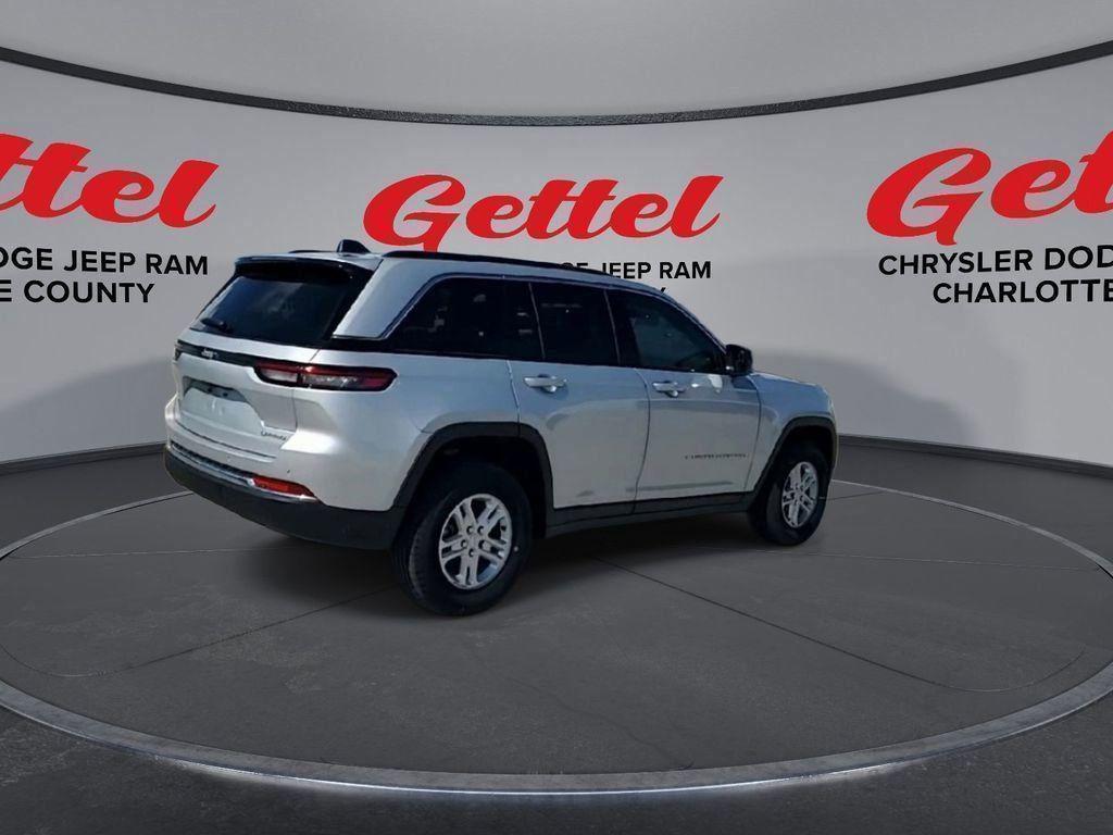 new 2025 Jeep Grand Cherokee car, priced at $29,111