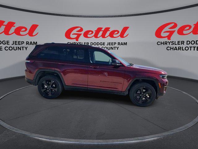 new 2025 Jeep Grand Cherokee car, priced at $45,675