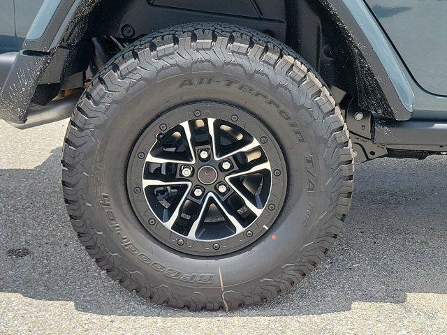 new 2025 Jeep Wrangler car, priced at $75,655