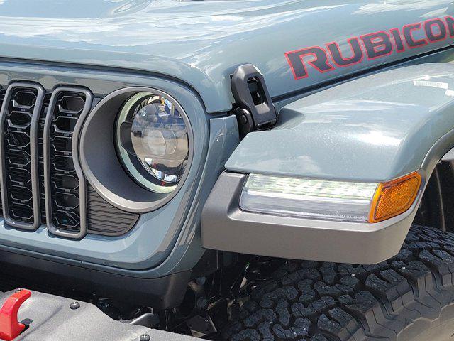 new 2025 Jeep Wrangler car, priced at $75,655