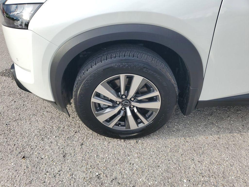 used 2025 Nissan Pathfinder car, priced at $36,499