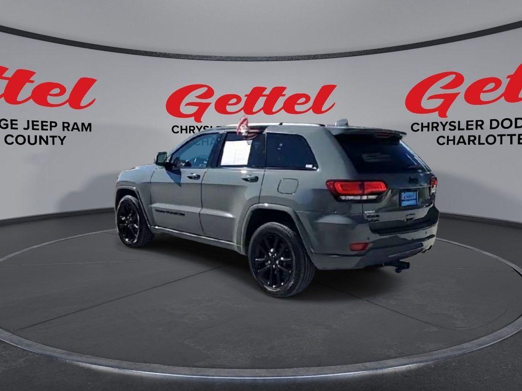 used 2022 Jeep Grand Cherokee car, priced at $28,127