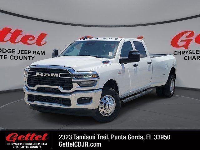 new 2025 Ram 3500 car, priced at $65,918