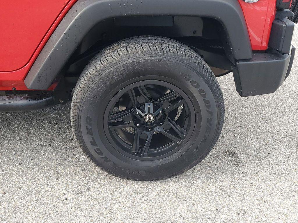 used 2016 Jeep Wrangler Unlimited car, priced at $15,988