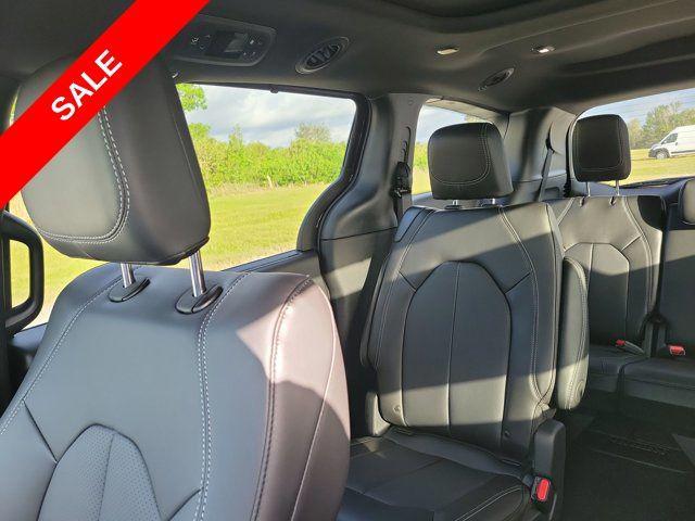 new 2025 Chrysler Pacifica car, priced at $40,338