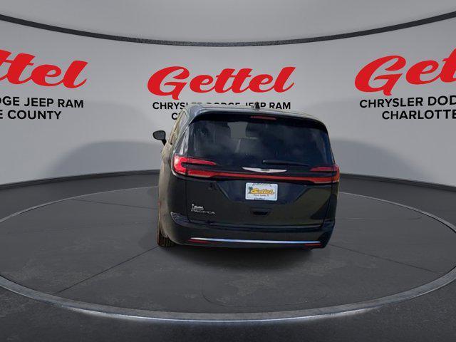 new 2025 Chrysler Pacifica car, priced at $47,320