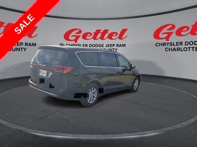 new 2025 Chrysler Pacifica car, priced at $39,088