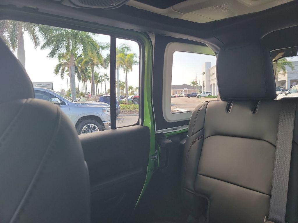 new 2025 Jeep Wrangler car, priced at $67,665