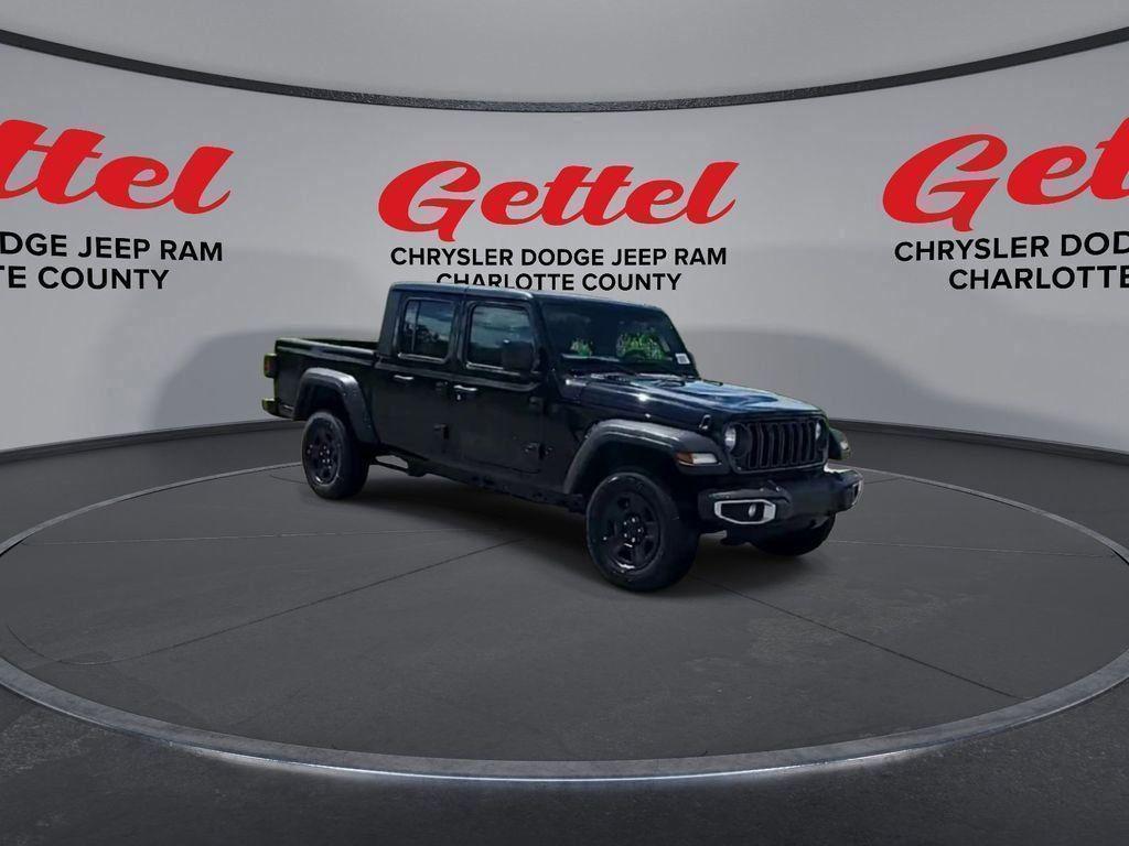 new 2025 Jeep Gladiator car, priced at $33,625