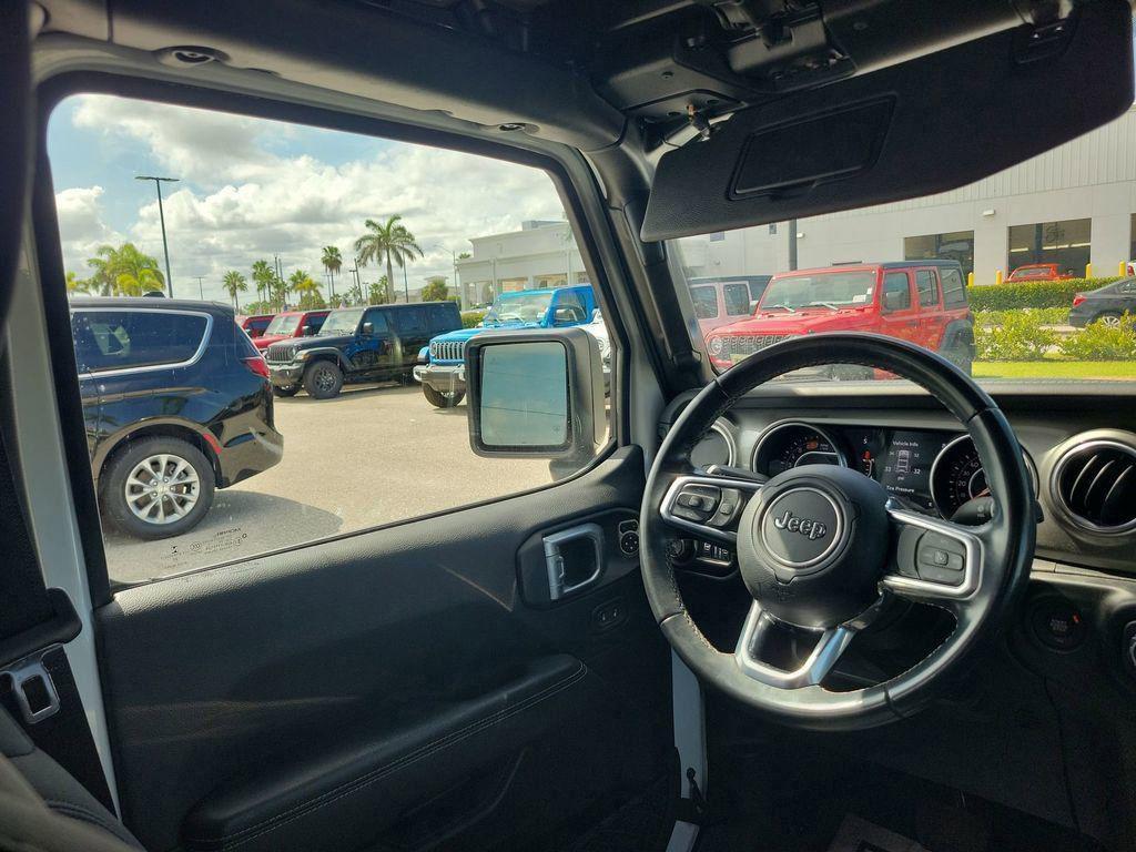 used 2020 Jeep Wrangler Unlimited car, priced at $26,999