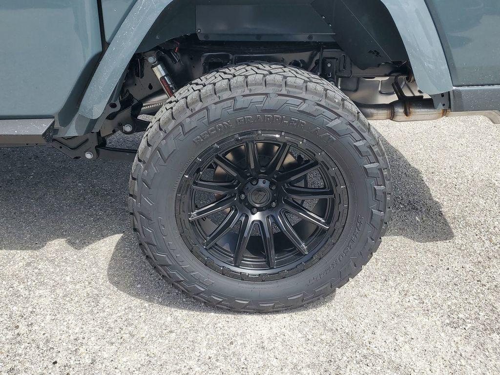 new 2025 Jeep Gladiator car, priced at $80,852