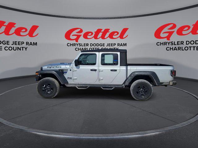 used 2022 Jeep Gladiator car, priced at $30,841